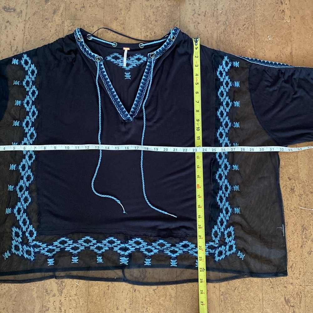 REDUCED! Free people bohemian peasant oversized embroidery, 3/4 sleeves! - Picture 12 of 16